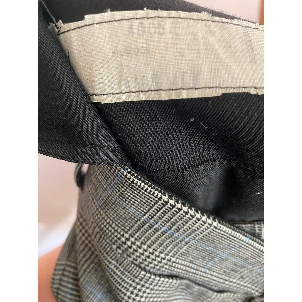 1990s 44 R Brooks Brothers Golden Fleece Black White Blue Glen Plaid Wool Suit